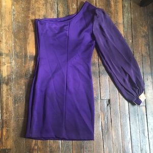 Cefian one should dress with gold cuff